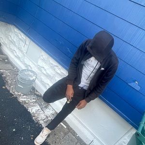 Meet your Posher, Donovan